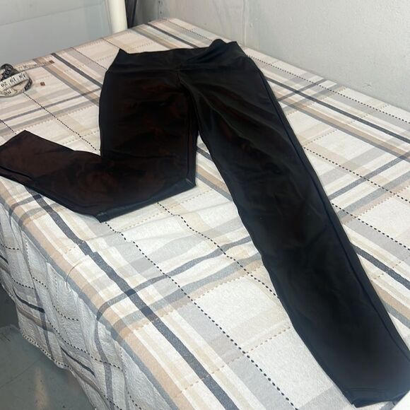 CY faux leather pants - Picture 2 of 4